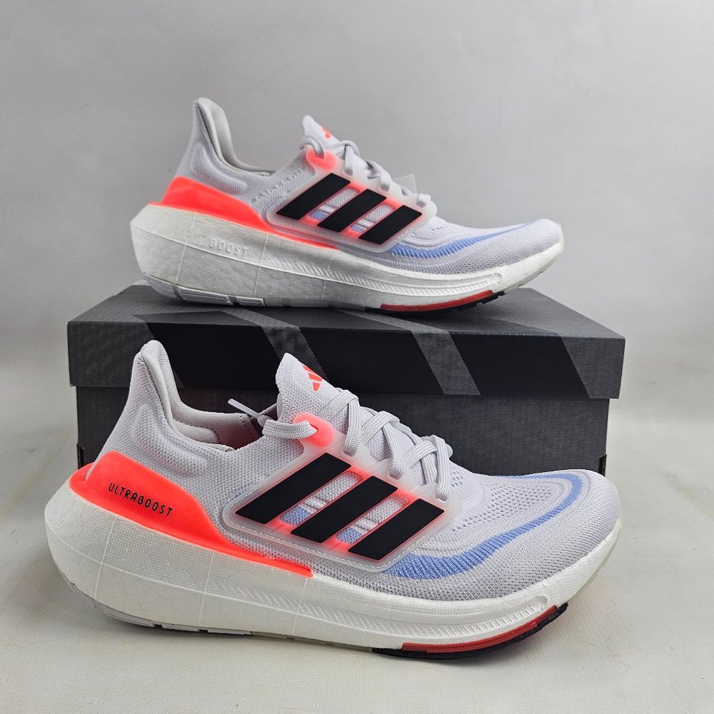Adidas Ultraboost Light Athletic Boost Running Shoes Women's size 9 NEW HQ6353
